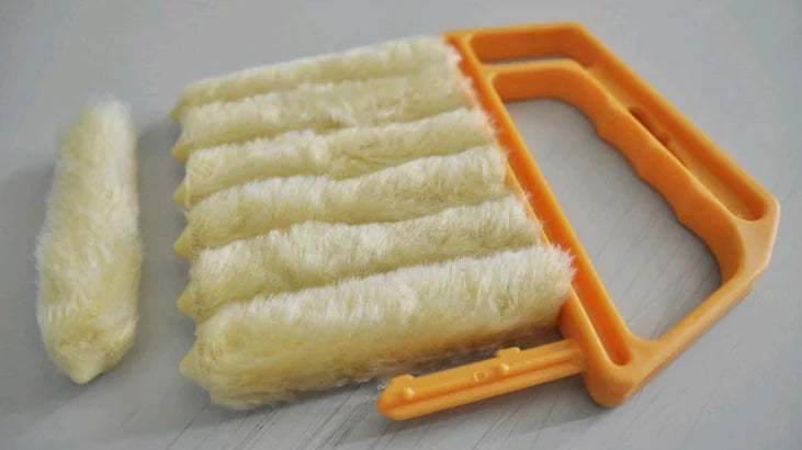 BlindEase Cleaning Tool